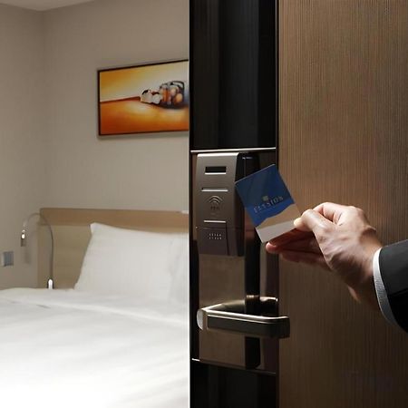 Elysion Place Hotel Causeway Bay Hong Kong Exterior foto
